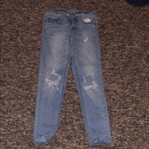 AE tomgirl fit jeans